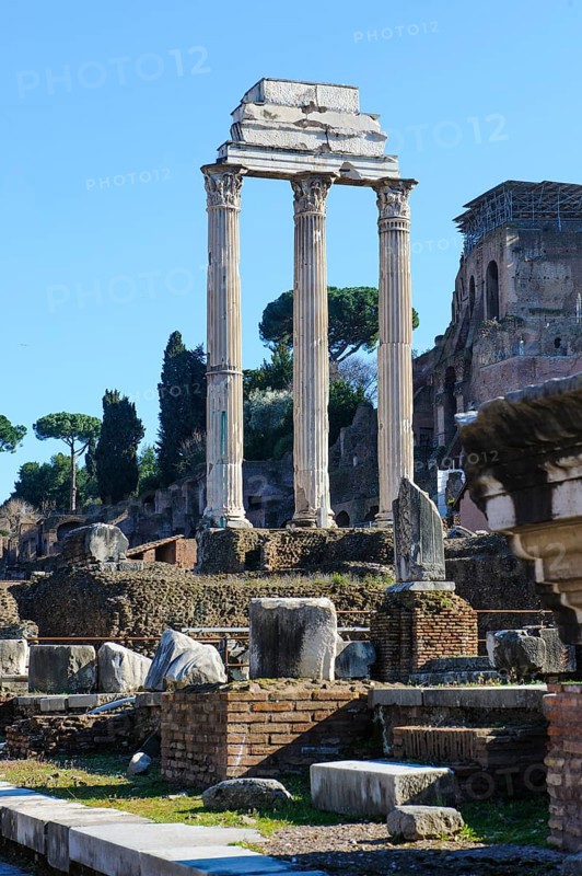 Ruin restored columns of Temple of Dioscuri Temple of Dioscuri Castor and Pollux