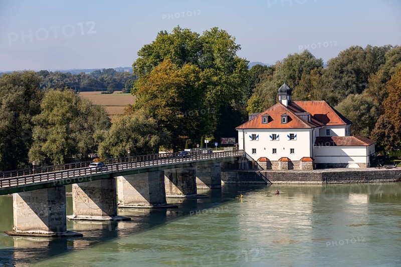 Old Inn Bridge between Schaerding and Neuhaus am Inn