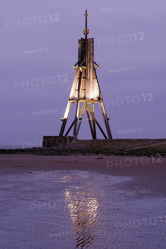 Illuminated Kugelbake at blue hour