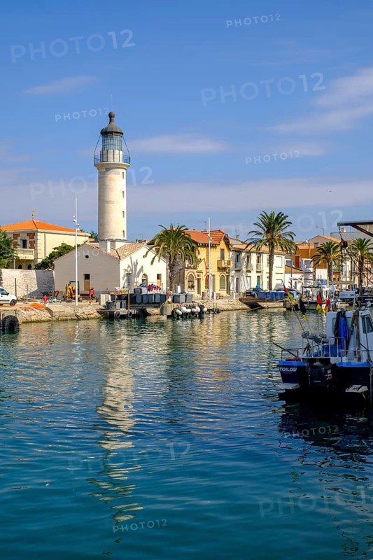 Port and Canal du Rhone a Sete