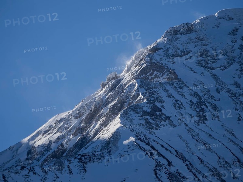 Morning light on the summit ridge