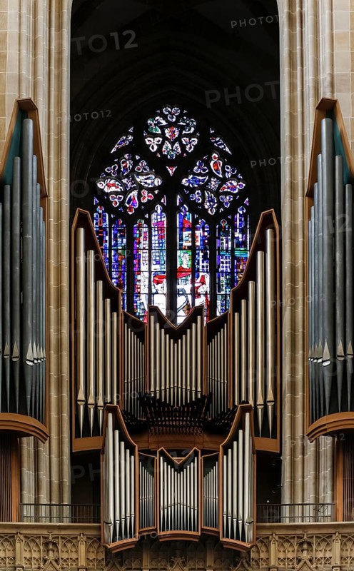 Church window by Hans Gottfried von Stockhausen above the main organ in Ulm Cathedral