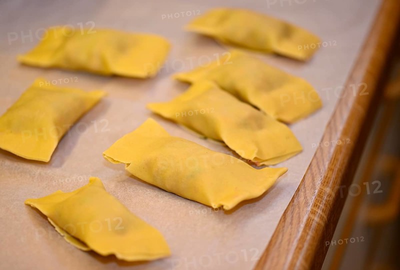 Several uncooked Swabian Maultaschen