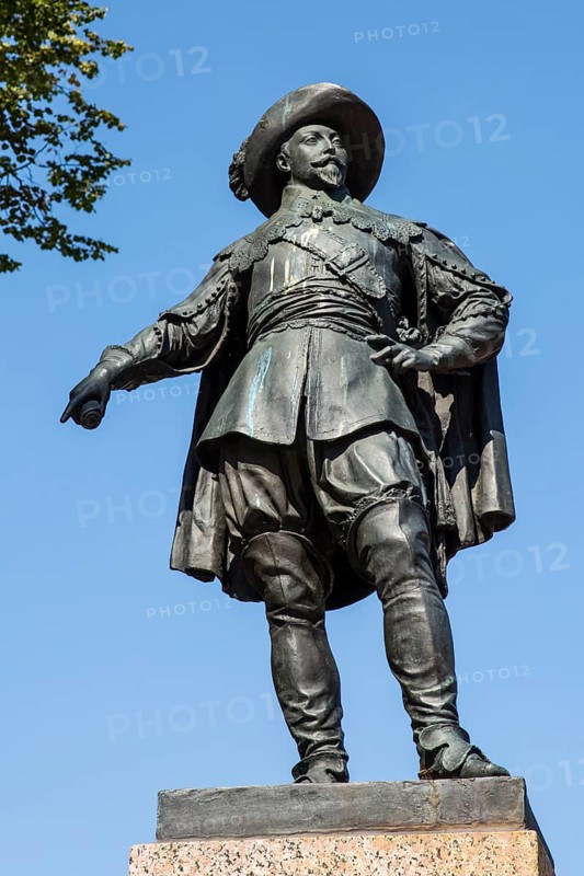 Statue of the Swedish King Gustaf Adolf