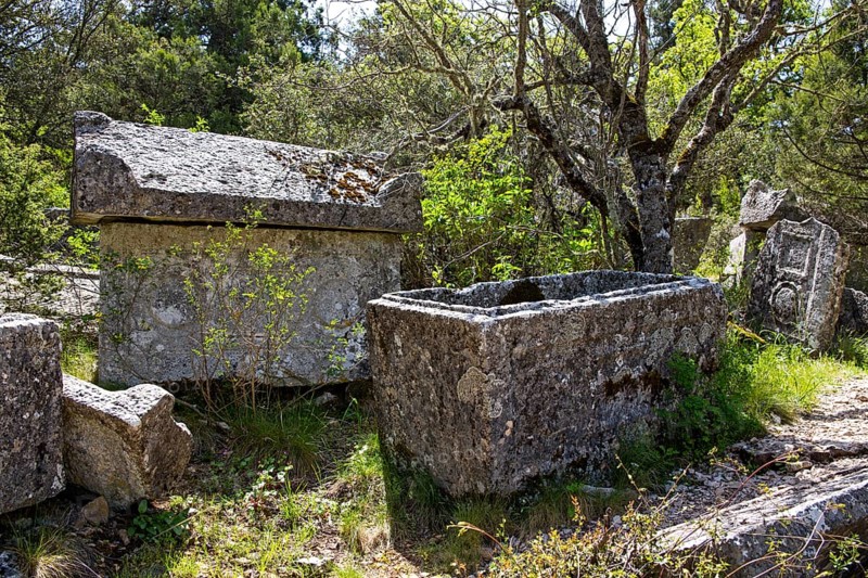 Necropolis