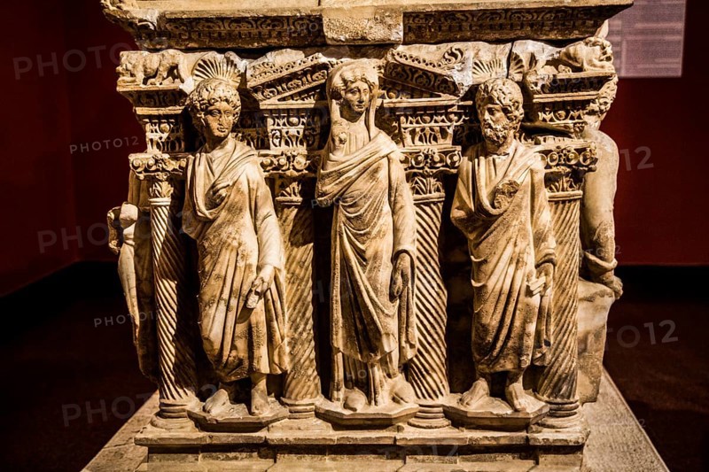 Marble sarcophagus of Domitias Julianus and Domita Philiska