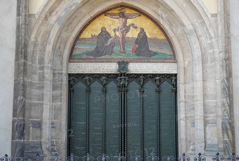 Thesis door