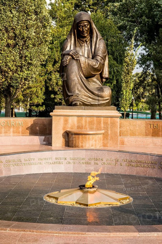 Monument to the Grieving Mother