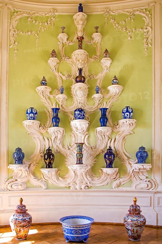 Faience ceramics