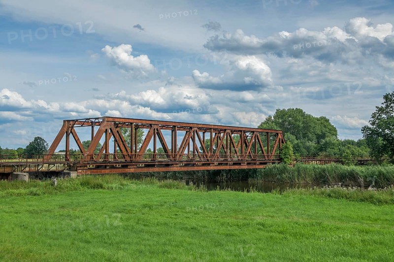 Old Neisse Bridge south of Ratzdorf