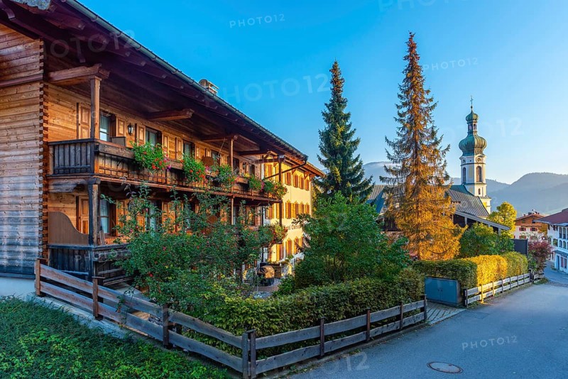 Reit im Winkl climatic health resort with St. Pancratius parish church