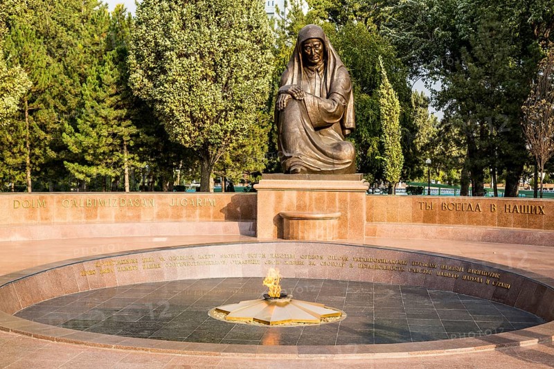 Monument to the Grieving Mother