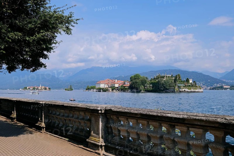 The islands Isola Bella and Isola Superiore Dei Pescatori in Lake Maggiore