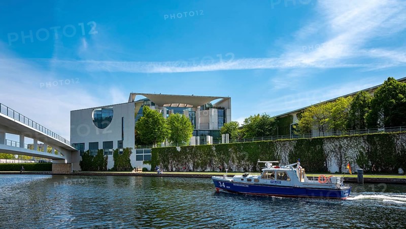 Police boat patrolling on the Spree at the Federal Chancellery