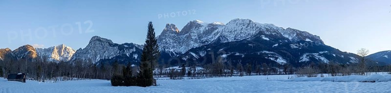 Gesaeuse Mountains in the evening light