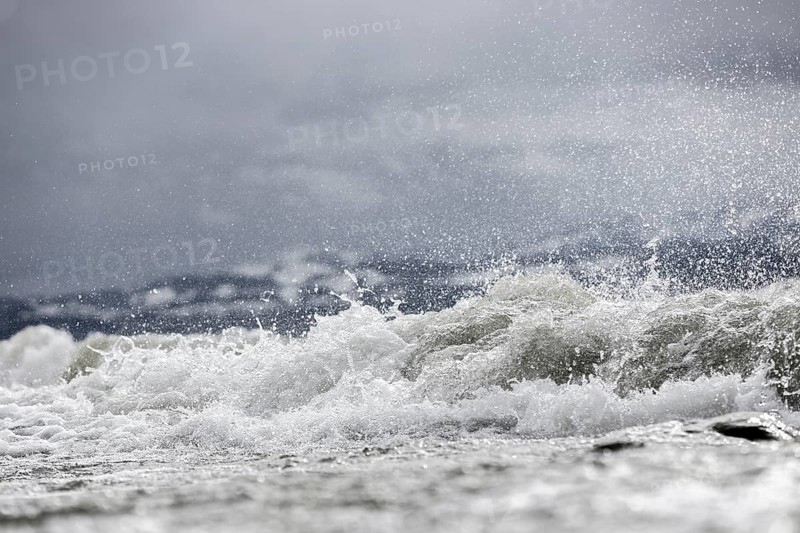 Storm Lolita raging on the stony shore in Hagnau