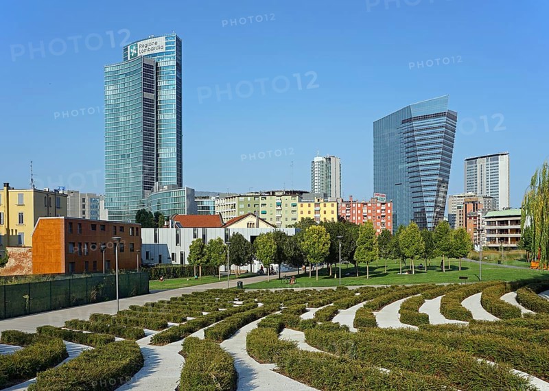 Palazzo Regione Lombarida high-rise