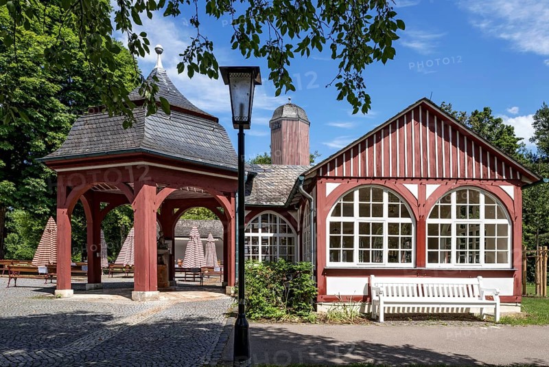 Pavilion over Soedergrundquelle in front of Trinkkurhalle