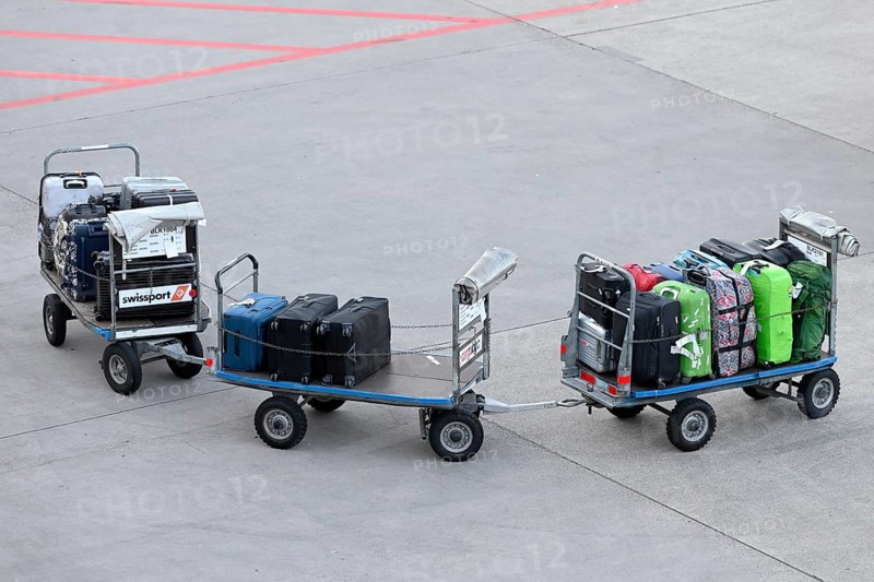 Baggage trolley with suitcase
