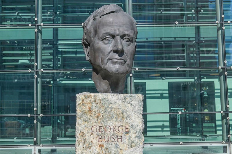 Bust of President George Bush