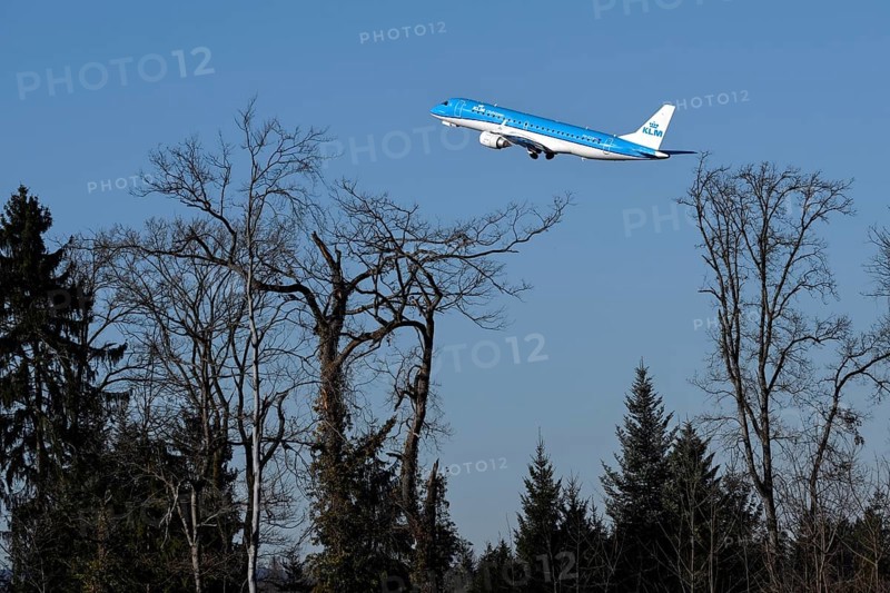Aircraft KLM Cityhopper