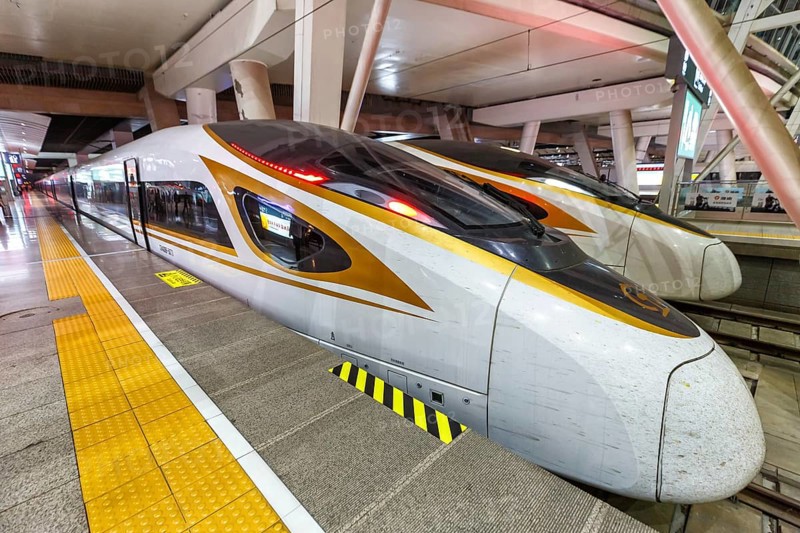 Train Fuxing High Speed Train High Speed Train HGV Beijing South Railway Station in Beijing