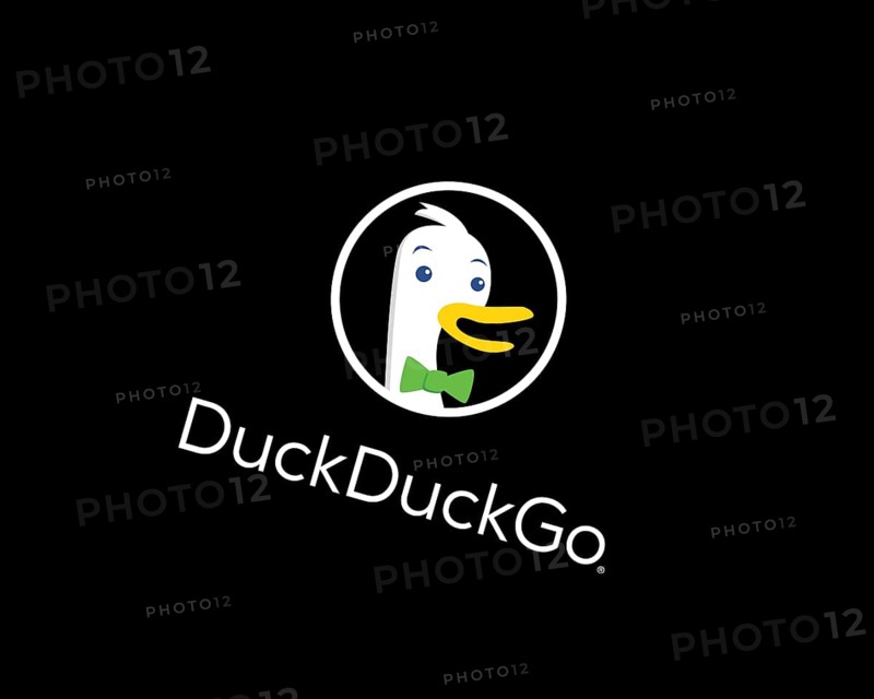 DuckDuckGo White