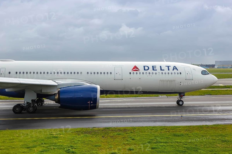 An Airbus A330-900neo aircraft of Delta Air Lines with registration N404DX at the airport in Amsterdam