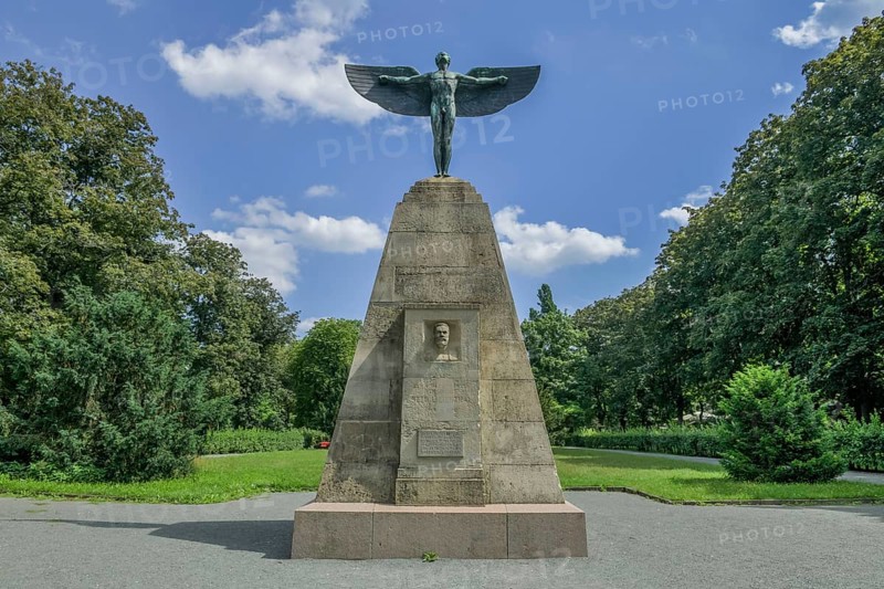 Otto Lilienthal Monument