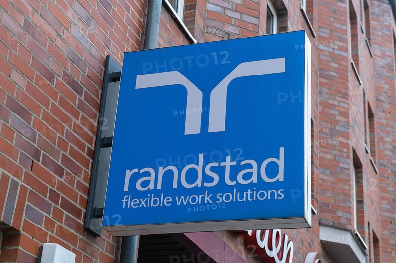 Randstad sign