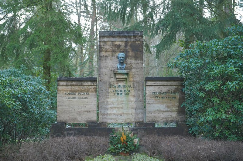 Grave Friedrich Wilhelm Murnau