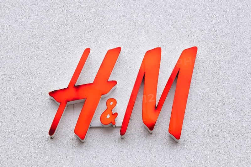 Sign and logo H&M