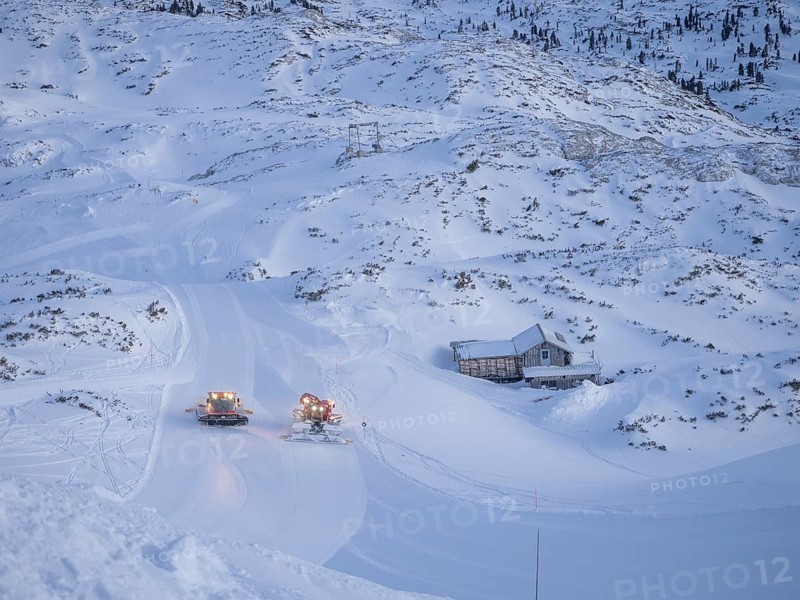 Snow groomer or Pistenbully