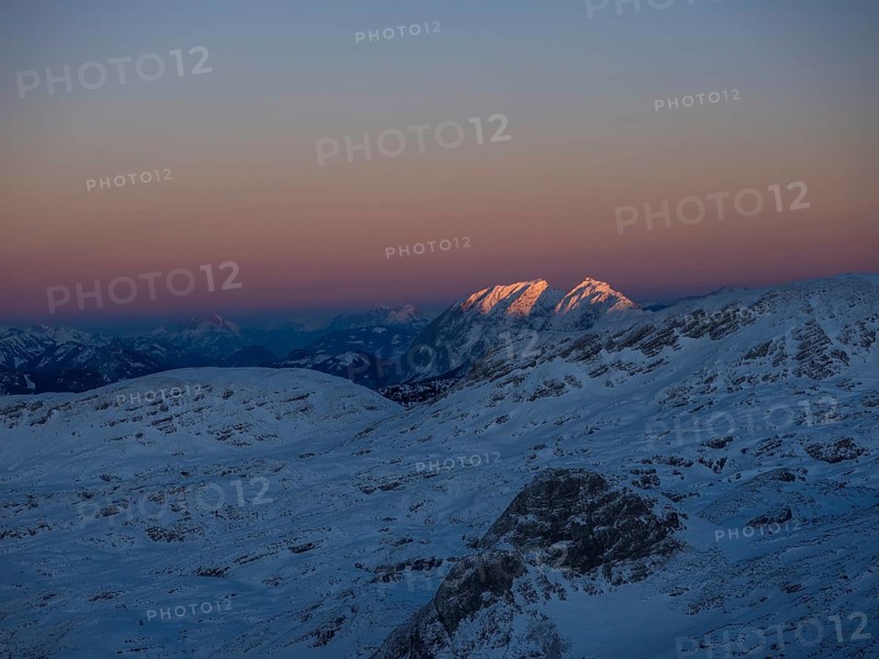 Evening light at sunset over the Grimming