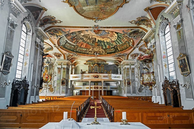 Organ loft