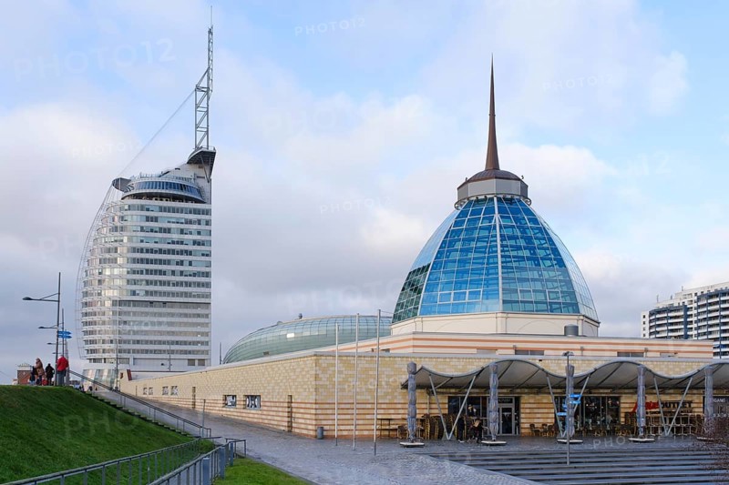 Atlantic Hotel Sail City and glass dome above the outlet & shopping centre