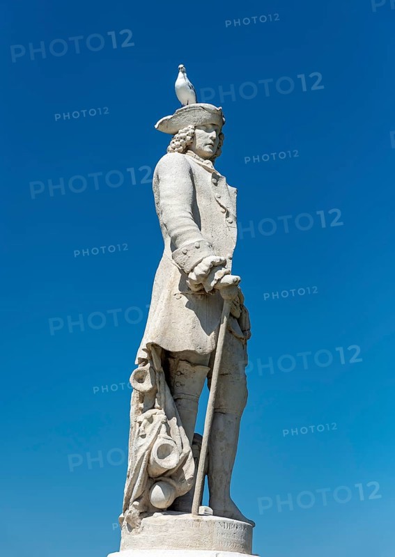 Statue at Prato della Valle square