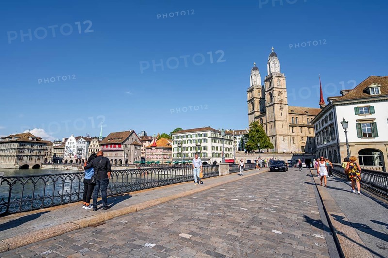 Muensterbruecke and Grossmuenster
