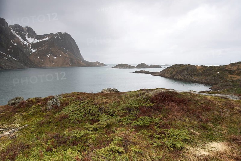 Cloudy weather at Straumfjorden