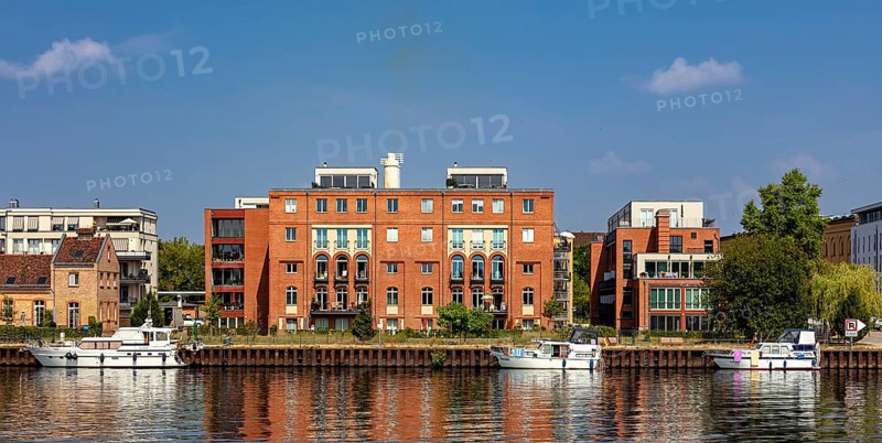Luxury real estate on the banks of the Havel in Potsdam