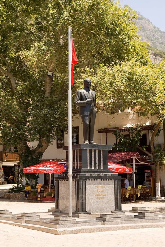 Atatuerk Monument