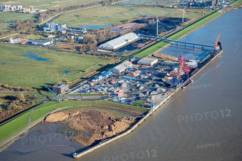 Brunsbuettel Port Elbehafen