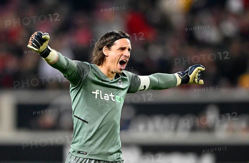 Goalkeeper Yann Sommer
