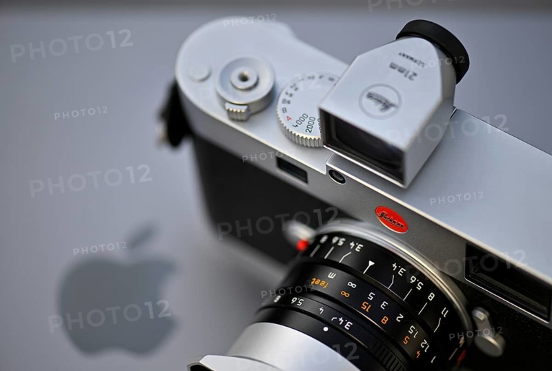 Leica M11 rangefinder camera