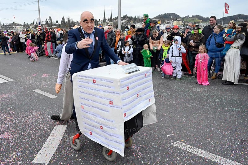 Carnivalists Federal Councillor Alain Berset motif