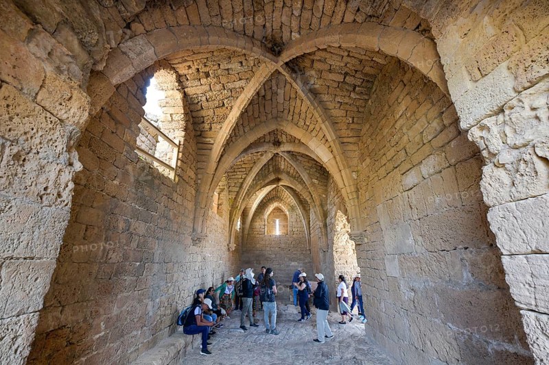 Cross vault