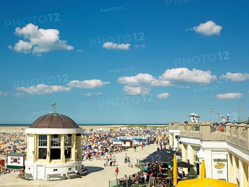 Beach promenade