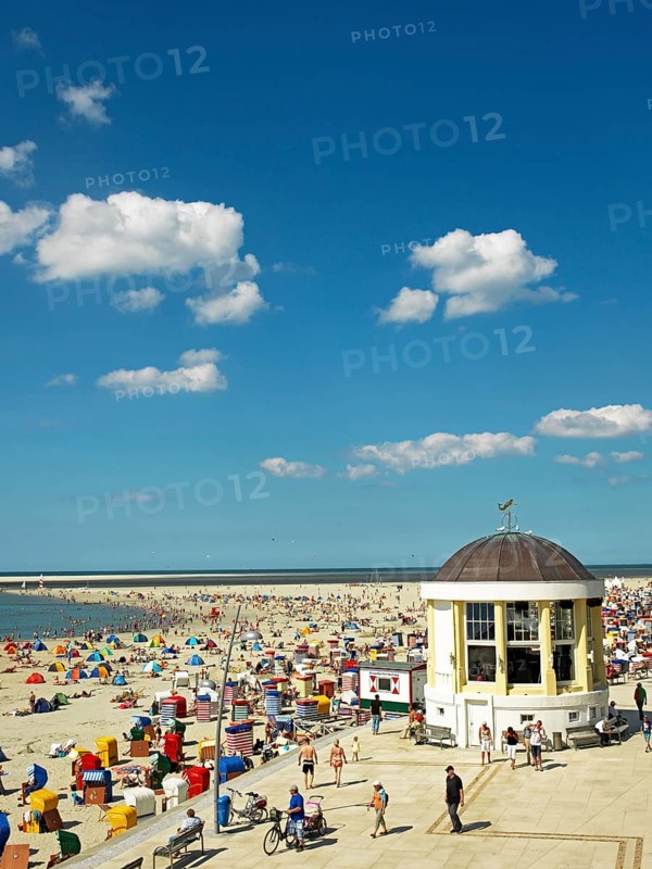 Beach promenade
