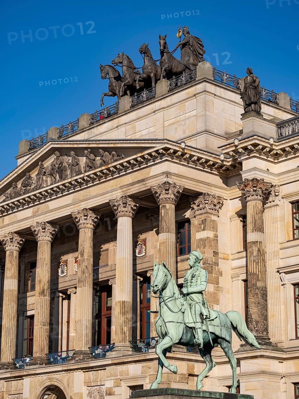 Equestrian statue of Duke Friedrich Wilhelm