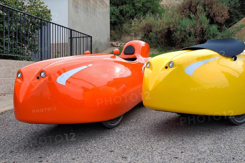Front view of two velomobiles